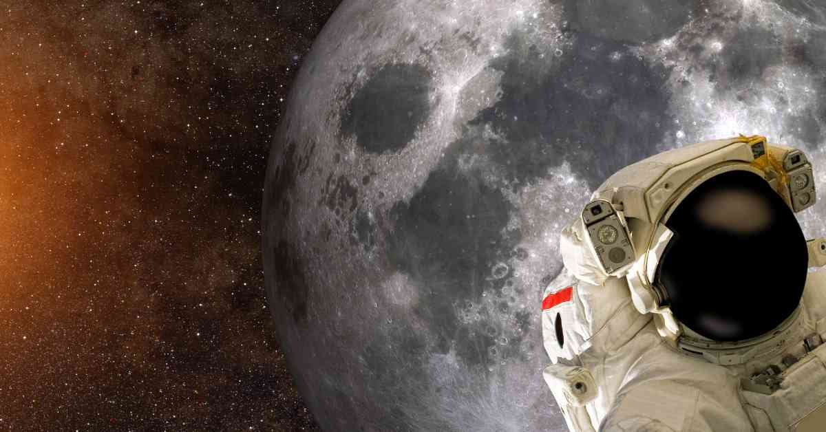 What Year Did Russia Go To The Moon